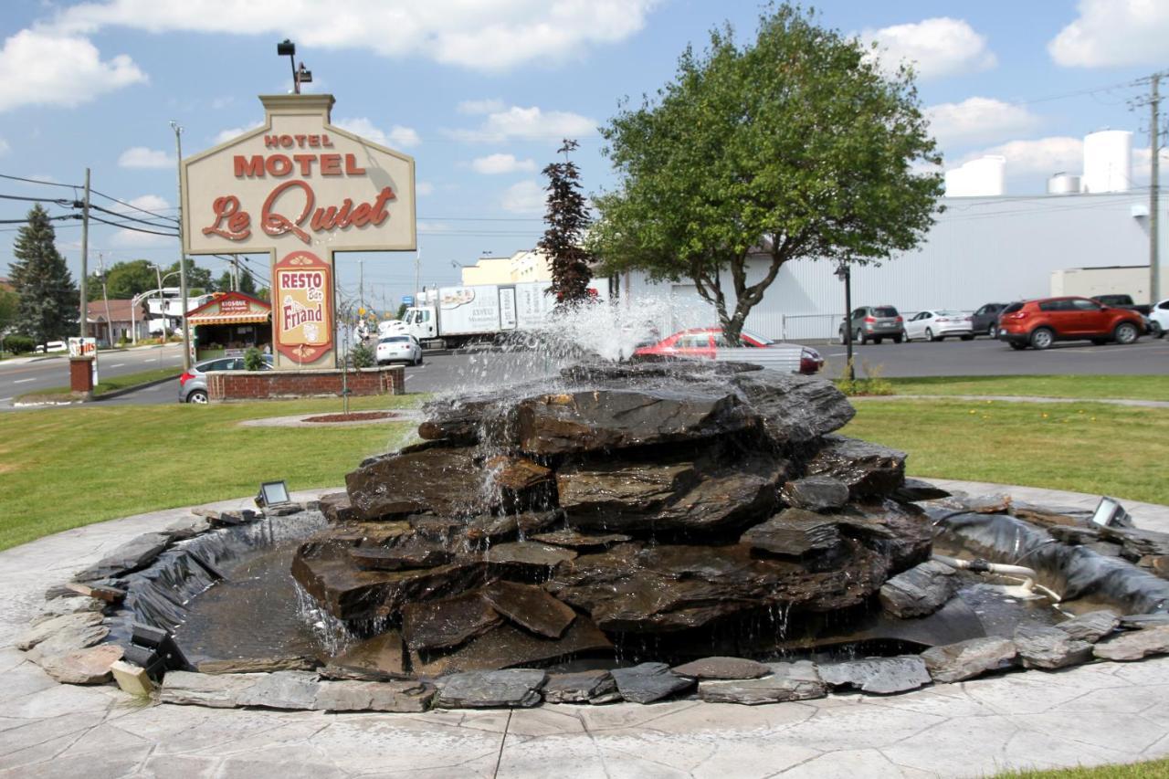 Hotel Motel Le Quiet Lac-Megantic Bagian luar foto
